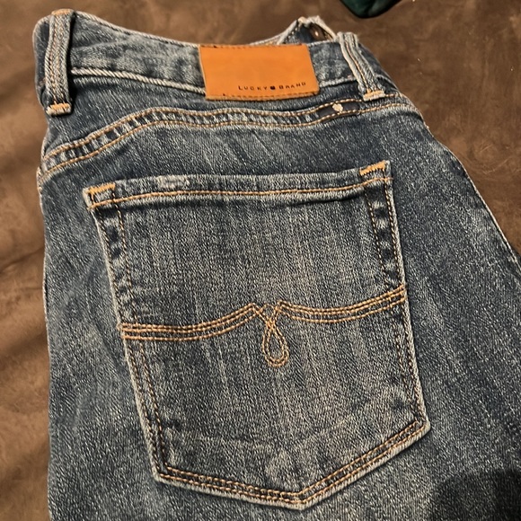 Lucky Brand Lolita Skinny Jean - Size 26 - Picture 5 of 5